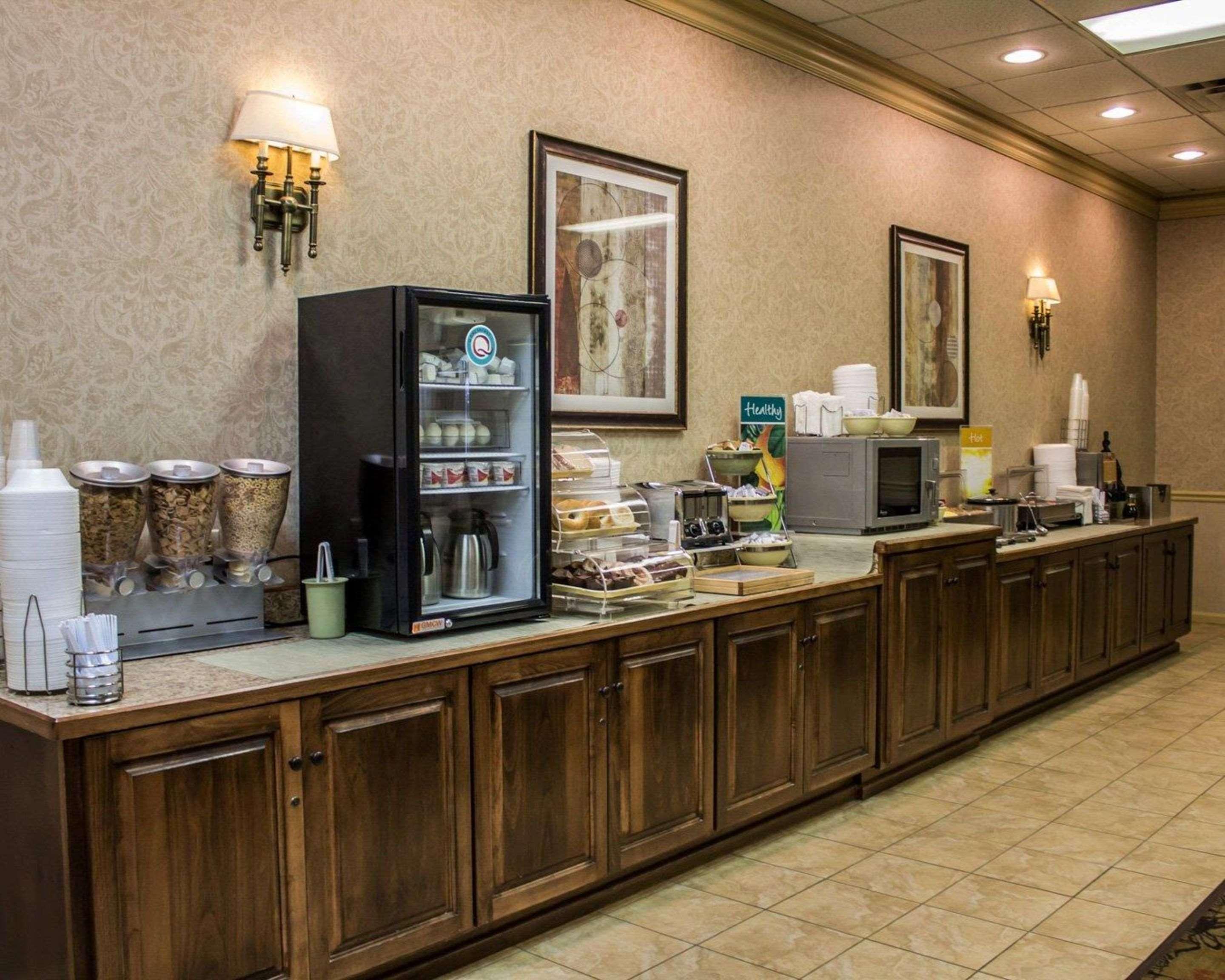 Quality Inn & Suites Mansfield Zewnętrze zdjęcie