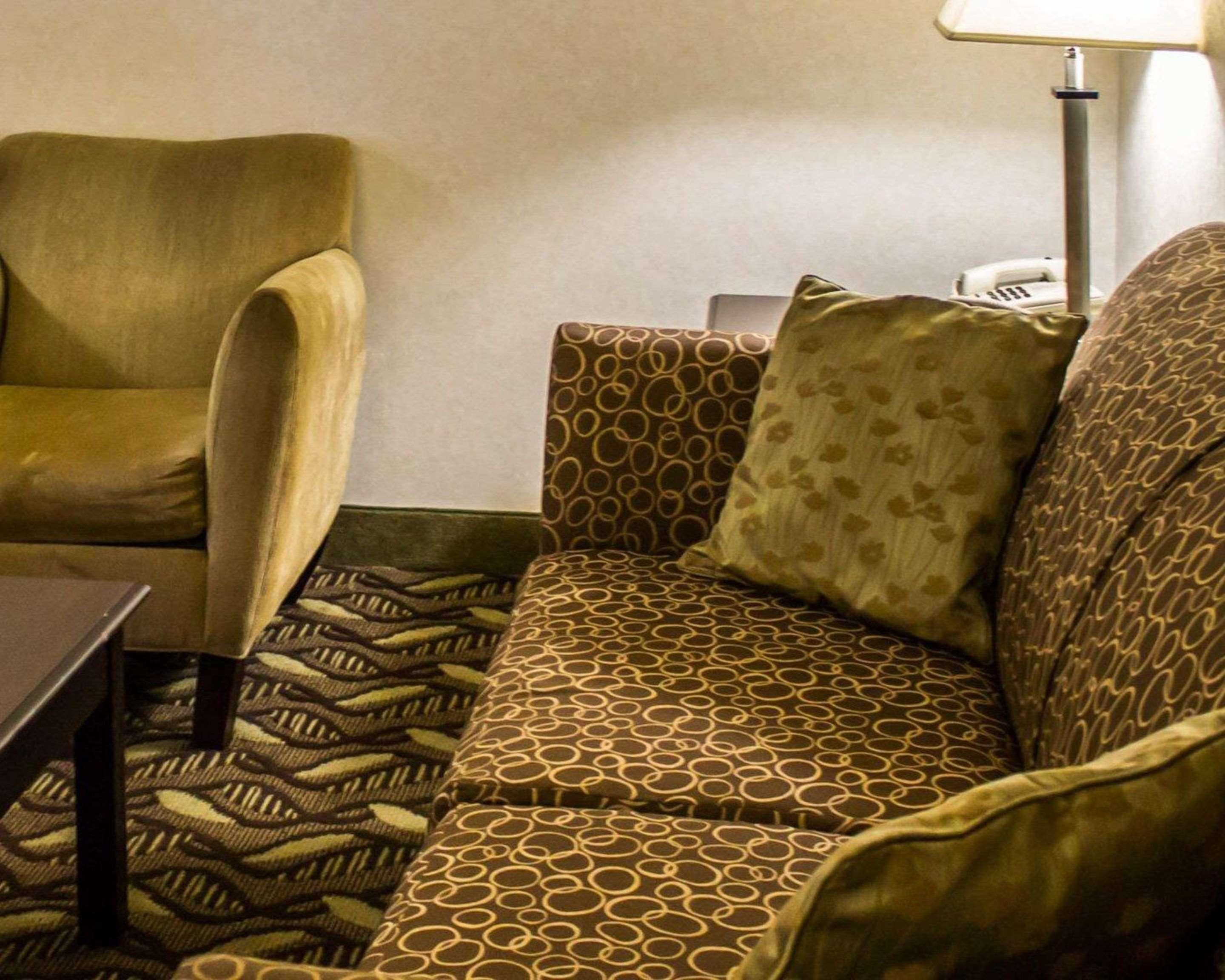 Quality Inn & Suites Mansfield Zewnętrze zdjęcie