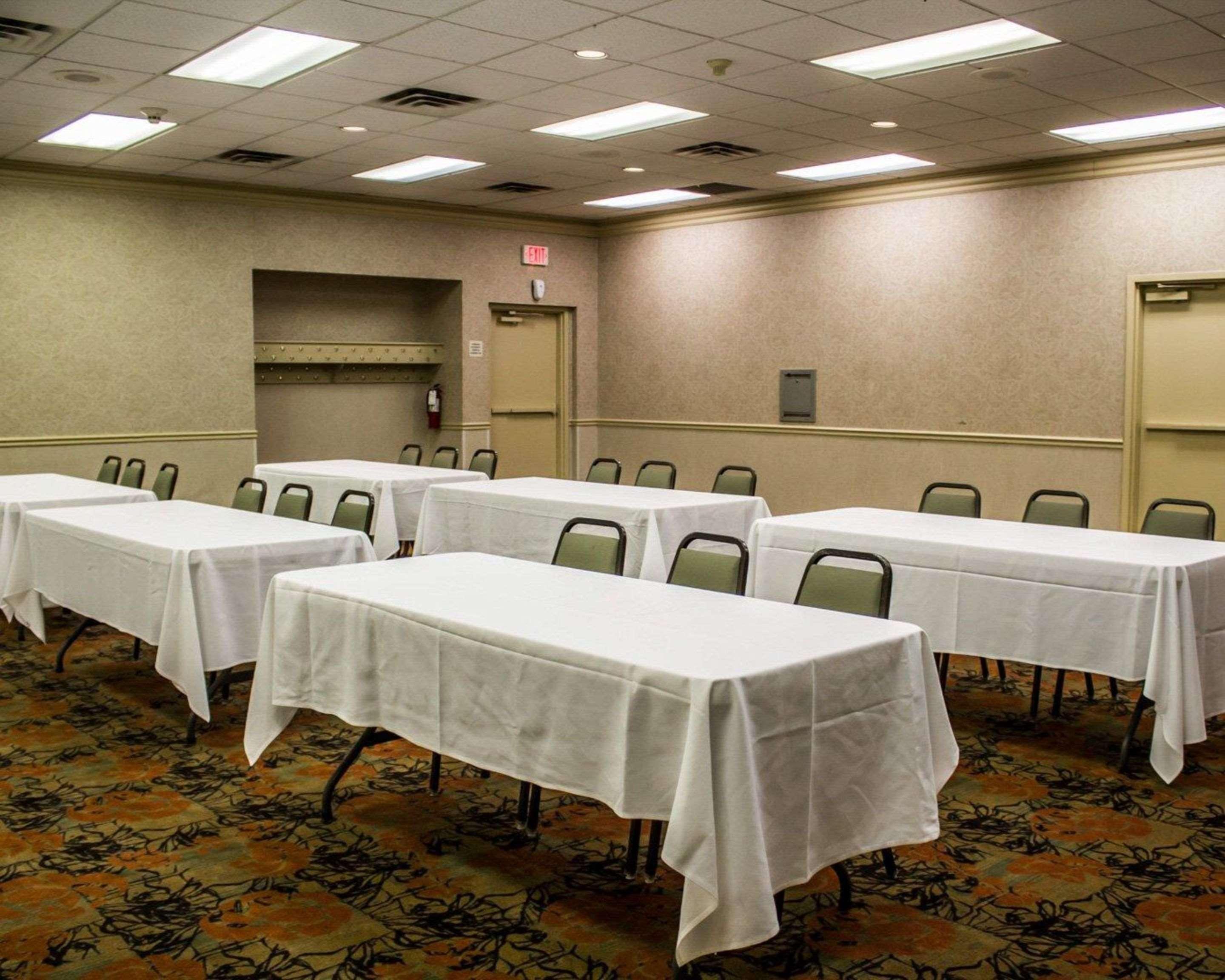 Quality Inn & Suites Mansfield Zewnętrze zdjęcie